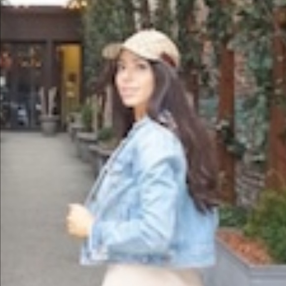 American Eagle Small Denim Jean Jacket - Picture 4 of 11